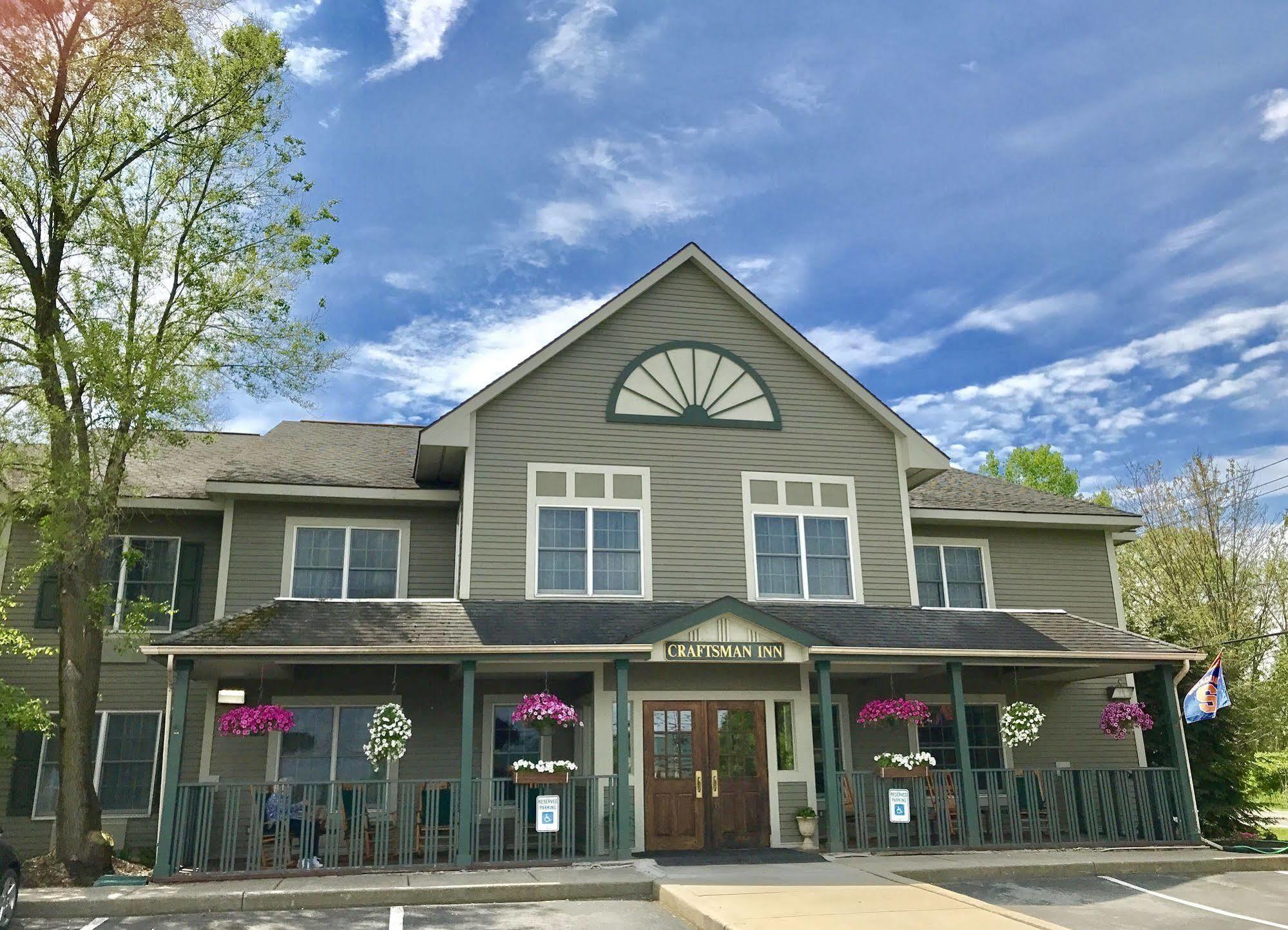 The Craftsman Inn & Suites Fayetteville Exterior photo